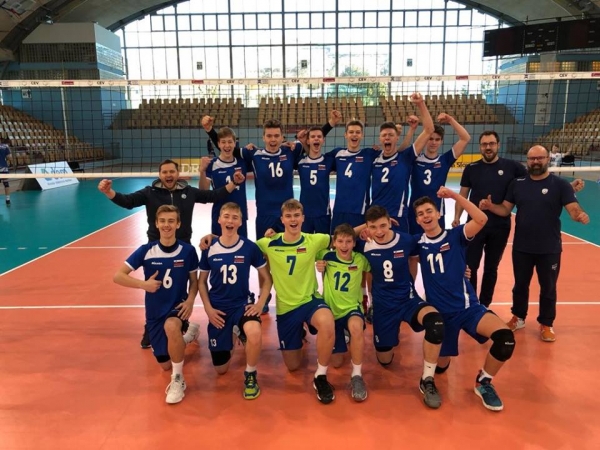 Kadetska reprezentanca srebrna, z zmago v A ligo krenili starej&scaron;i dečki Fužinarja!